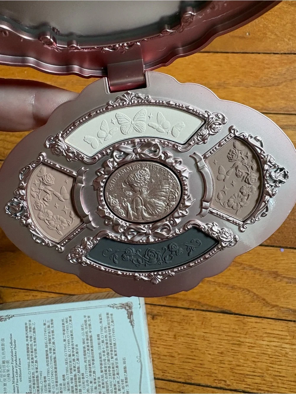 Flower Knows eyeshadow palette - midsummer fairytale collection